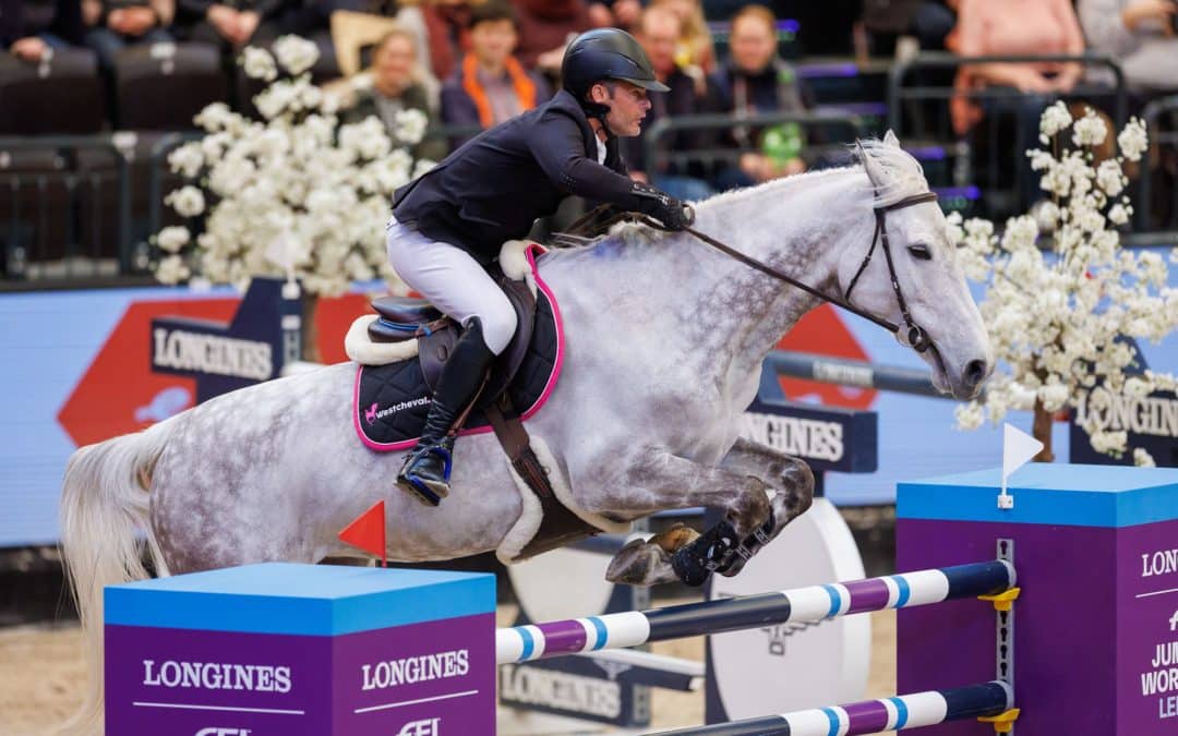 Grégory Cottard da la bienvenida a Poppemieke JW van de Moerhoeve a su cuadra