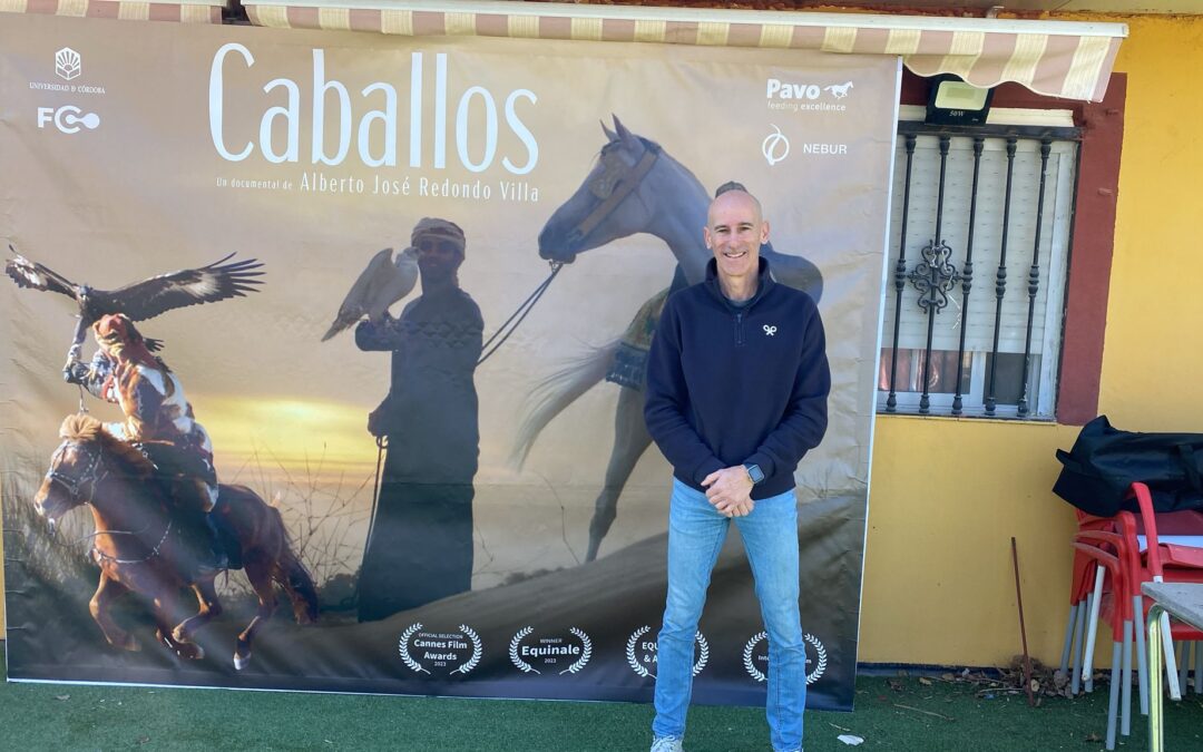 Emisión de la película-documental, «Caballos» de Alberto Redondo Villa