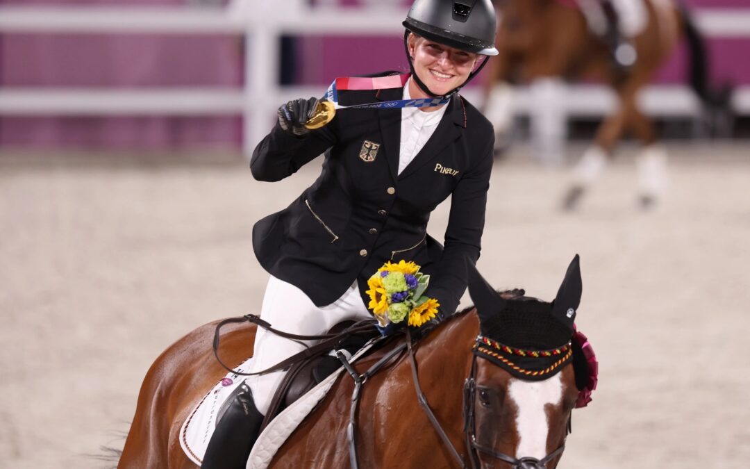 La primera mujer en ganar el oro olímpico en Concurso Completo se retira junto a su yegua