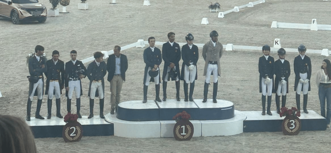 Equipo FAH Verde ganador del Campeonato de España de Doma Clásica por Equipos