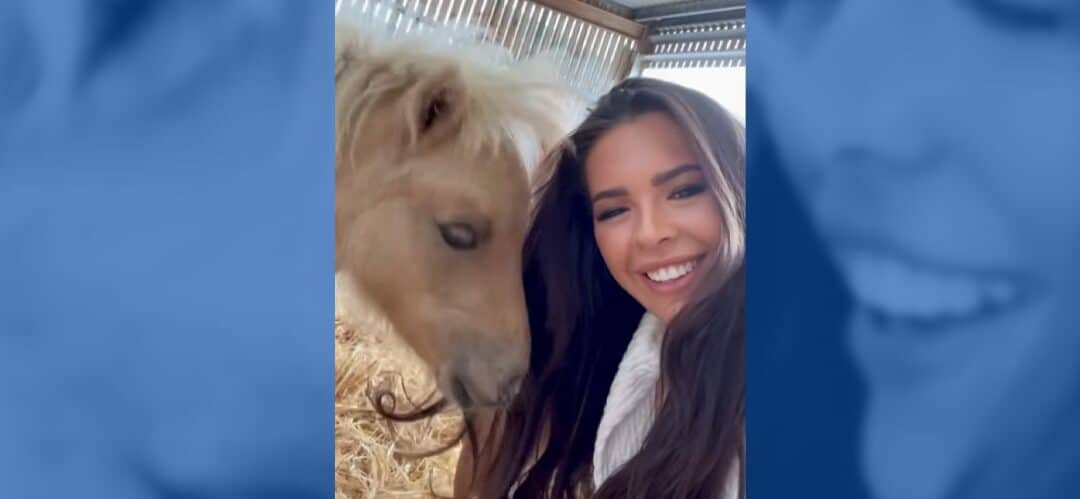 Gemma Owen adopta a un pony rescatado: de la negligencia a la fama en redes sociales