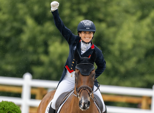 Laura Collett y London 52 baten récord olímpico