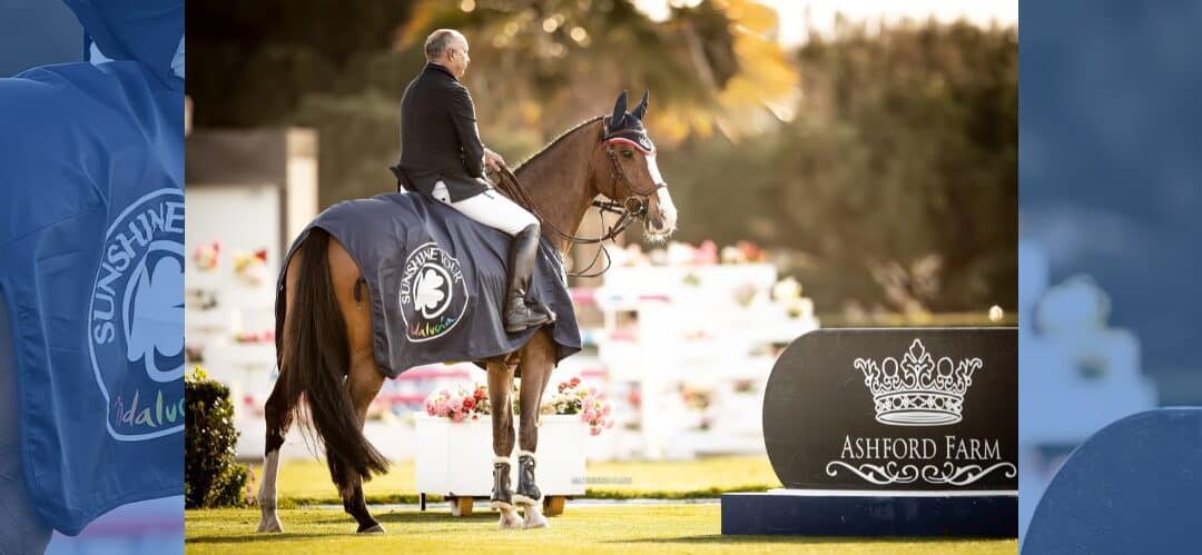 El mexicano Enrique González y Origi van de Zeshoek vencen en el Trofeo Ashford Farm