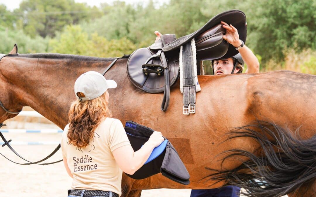 ¿Cómo saber si tu montura le está haciendo daño a tu caballo? Noelia Ruiz de Saddle Essence nos lo cuenta