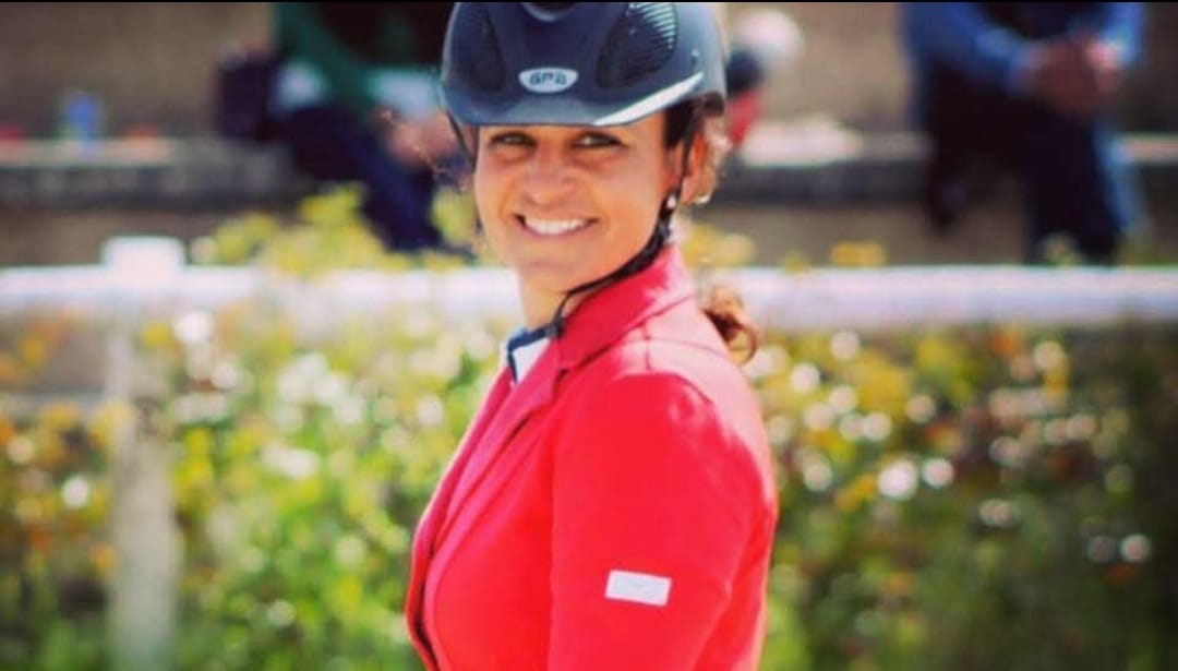 Laura Vivo Turiel ha jubilado a su yegua Gilda 